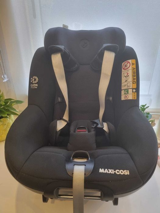 Maxi Cosi Pearl 360 com Base Isofix