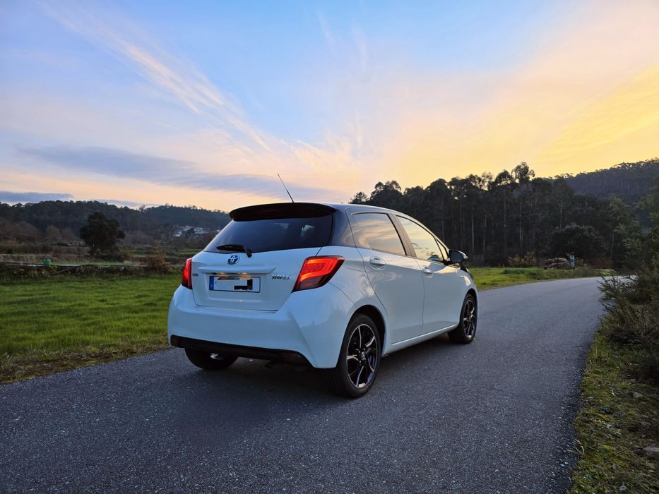 Toyota Yaris 1.5 Hybrid Nacional