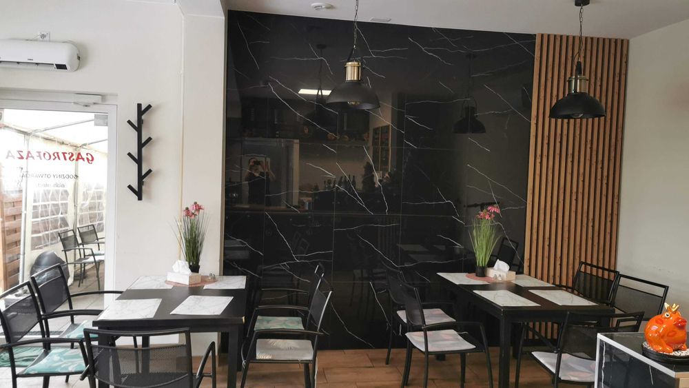 Odstąpię w pełni wyposażony lokal gastronomiczny