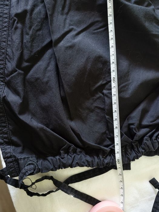 Spodnie czarne materialne parachute szerokie Cropp rozmiar 32 stan idealny