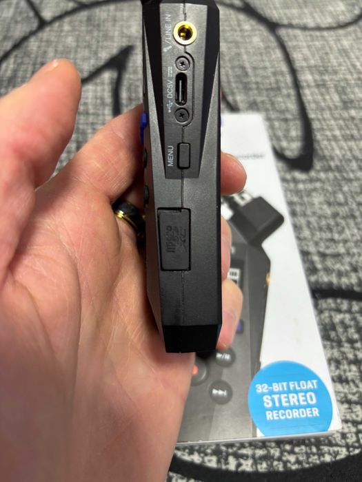 Zoom H1essential rejestrator cyfrowy