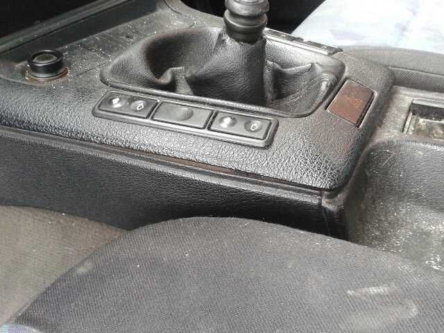 BMW E36 316i 93 Peças