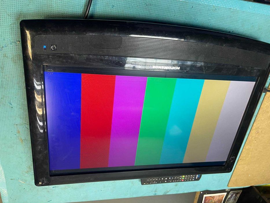 Телевізор 22'' normende n223ld, монітор 22'' vga, hdmi з пультом