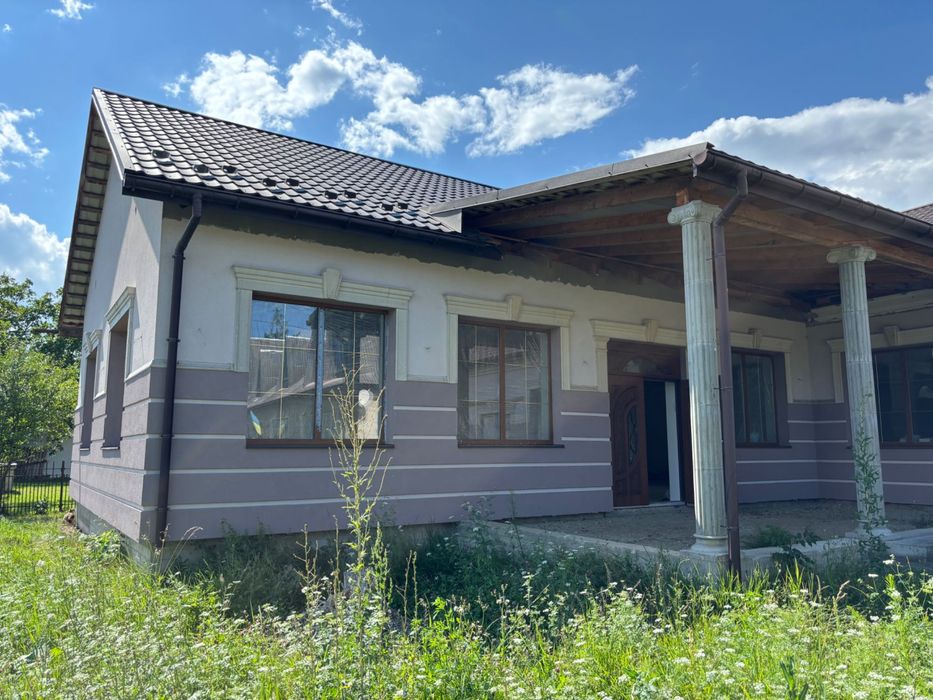 Комерційне приміщення в селі Яблунька_МА