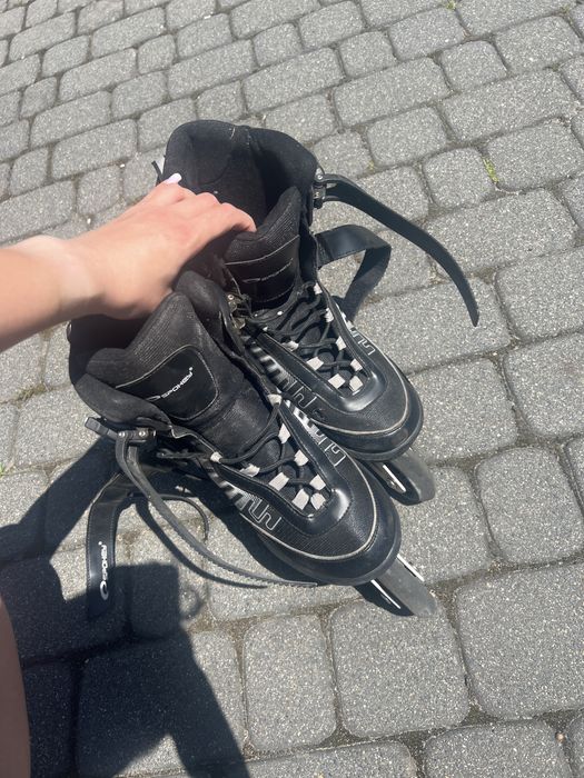 Łyżworolki rozmiar 42 czarne