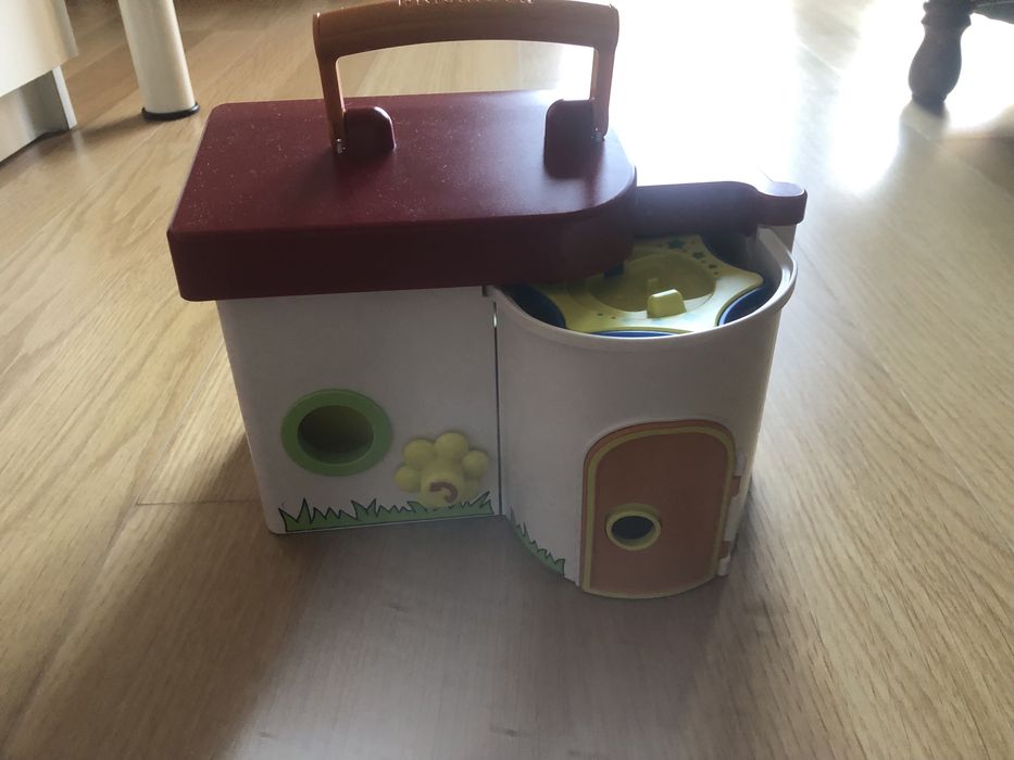 Casa creche portatil Playmobil