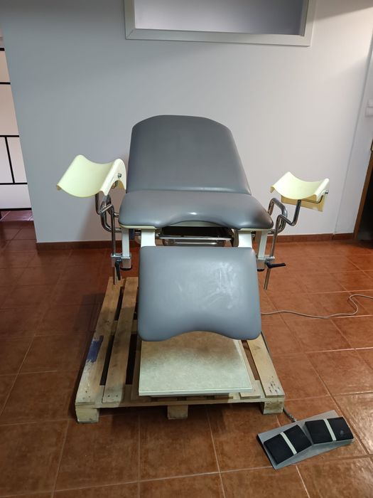 Marquesa Elétrica de Ginecologia e
Obstetrícia - Excelente Estado