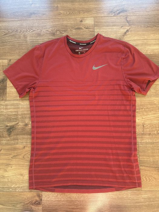 Koszulka męska nike running czerwona rozmiar S/M zonal cooling