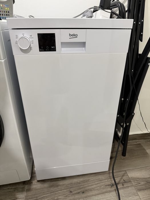 Máquina de Lavar Loiça Beko