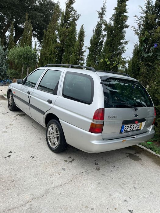 Ford Escort 1.8td ano 2000