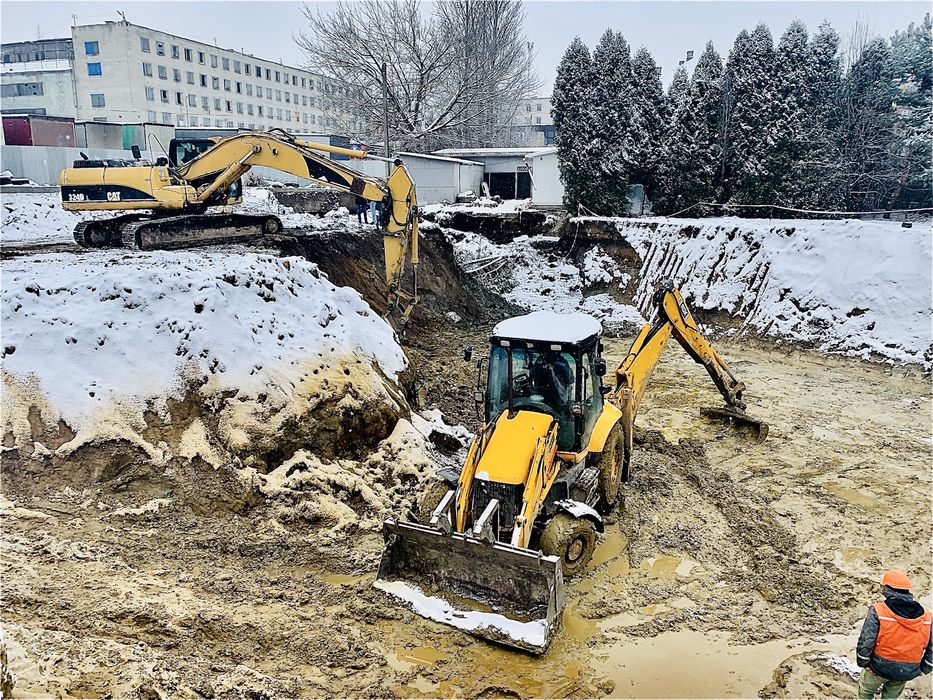 Оренда Автокрана 10-25 тн 22м стріл | Оренда екскаватора | Самоскида