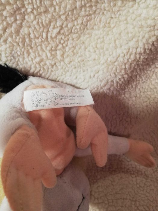 Maskotka lemur z bajki Tarzan król Dżungli licencja 17 cm Mattel