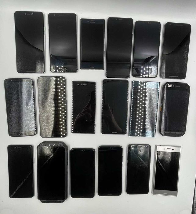 Телефони на запчастини — Sony, Samsung, Huawei