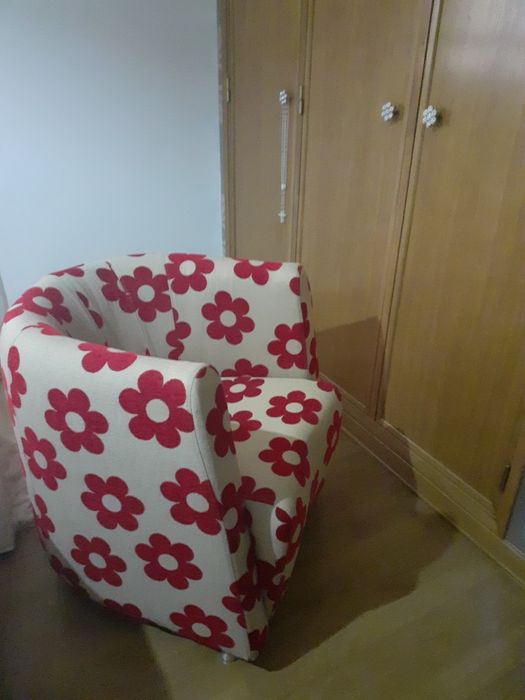 Cadeirão decorativo