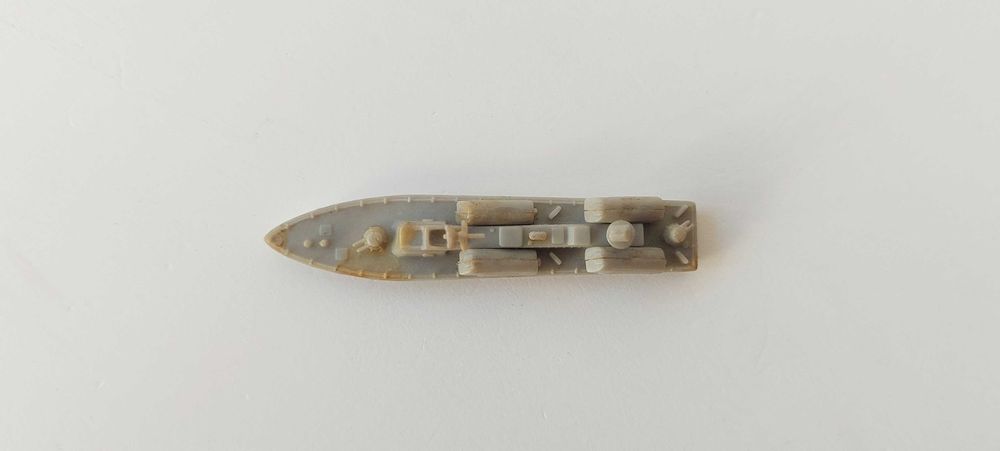 Kit montado de modelismo 1/700 em plástico do Patrulha soviético Osa I