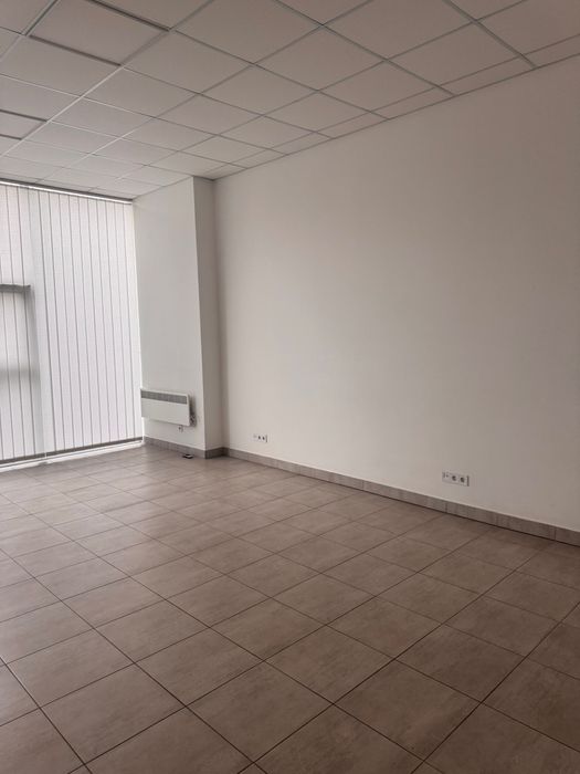 Продам приміщення