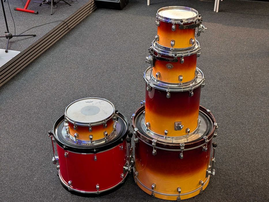 Tama Starclassic Performer Birch – Made in Japan – Zestaw 24" + Werbel