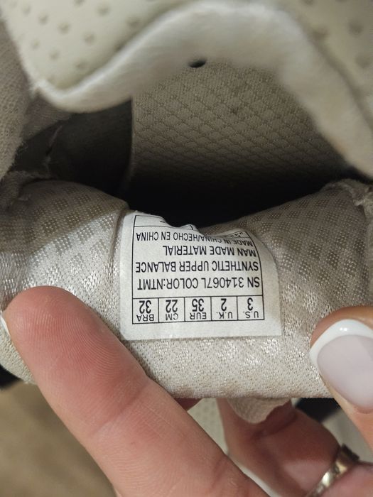 Кросівки для дівчинки Checkers