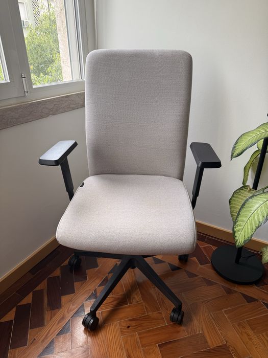 Cadeira de Escritório clássica Blaze, confortável