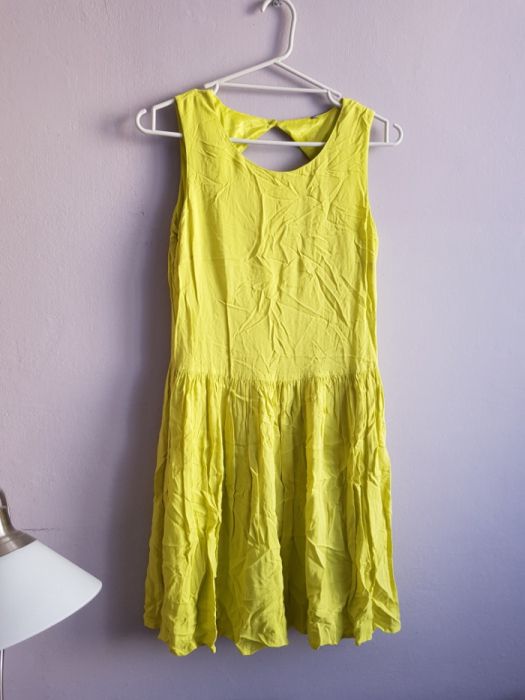 Limonka limonkowa sukienka Reserved 38