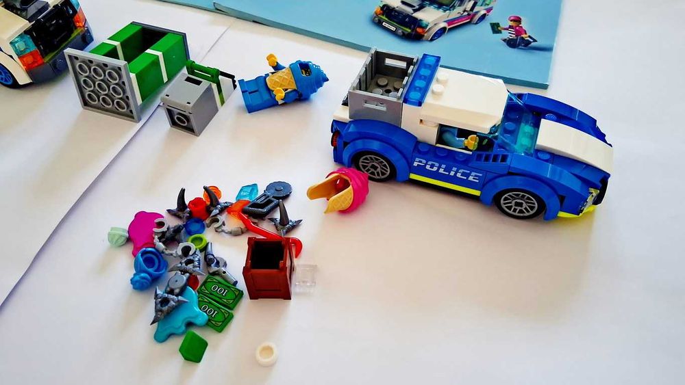 Lego City 60314 Ice Cream Truck Police Chase em peças novas montado