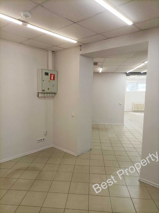 Магазин 122 м2 • Фасад 1й поверх • нежитлове • Академмістечко