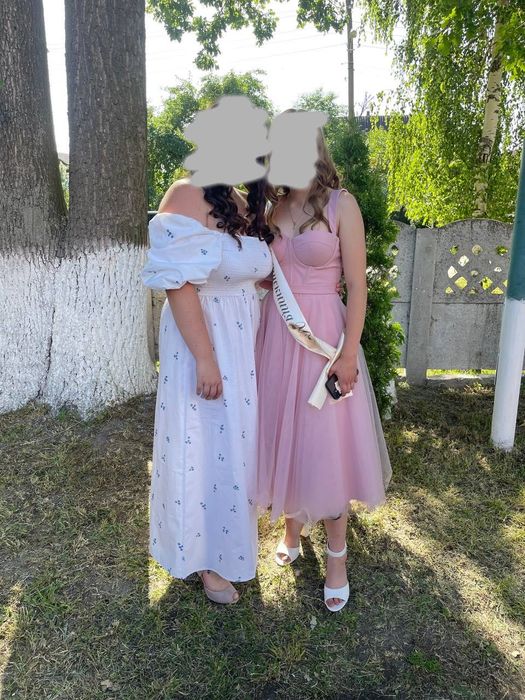 Випускна сукня 2700