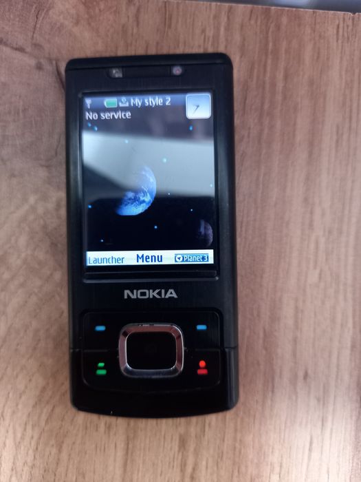 Мобільний телефон Nokia 6500 Slide.