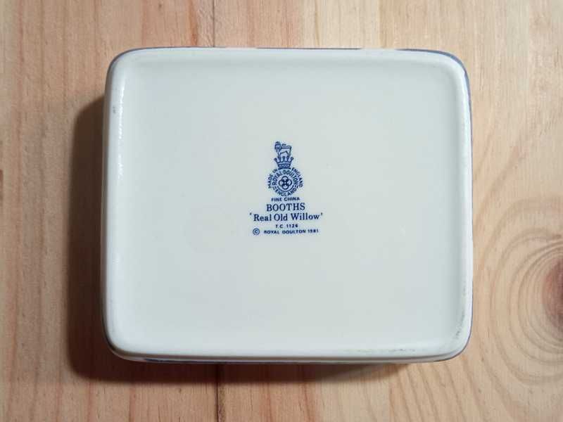 Caixa Royal Doulton Booths - Fine China