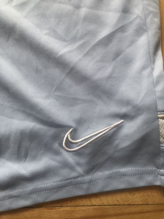 Spodenki sportowe nike 147-158cm