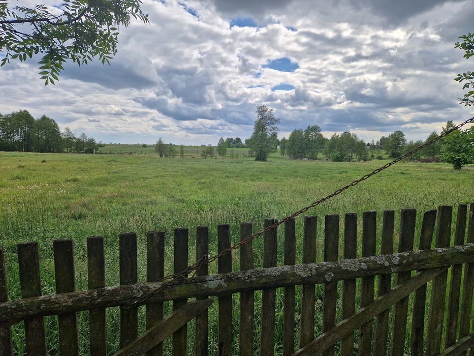 Sprzedam Dom z działką plus budynki gospodarcze