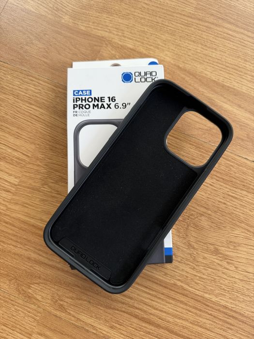 Capa quad lock iphone 16 pro max NOVA