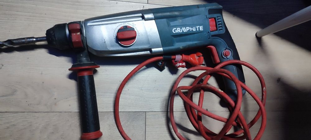 Młotowiertarka GRAPAAPHITE 800W
