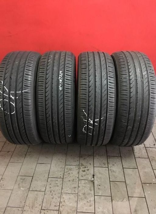 4 Pneus 215/50/18 Toyo com mais de 90% de piso
