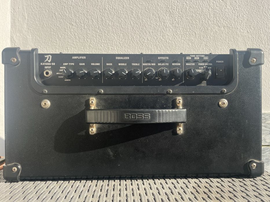 Boss Katana 50 MK1 - Amplificador de Guitarra Combo