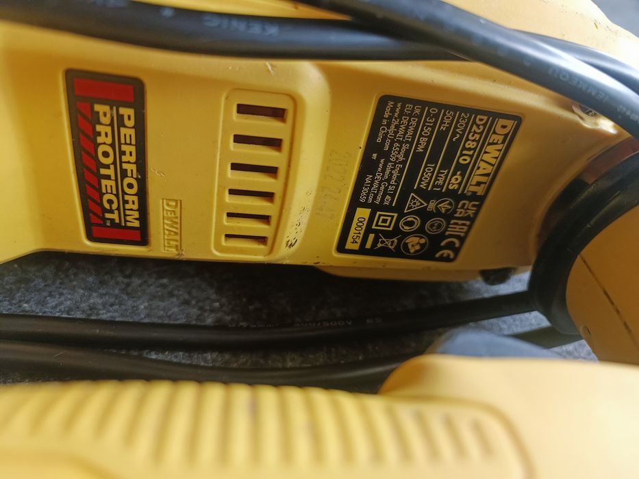 Martelo pneumático DE WALT