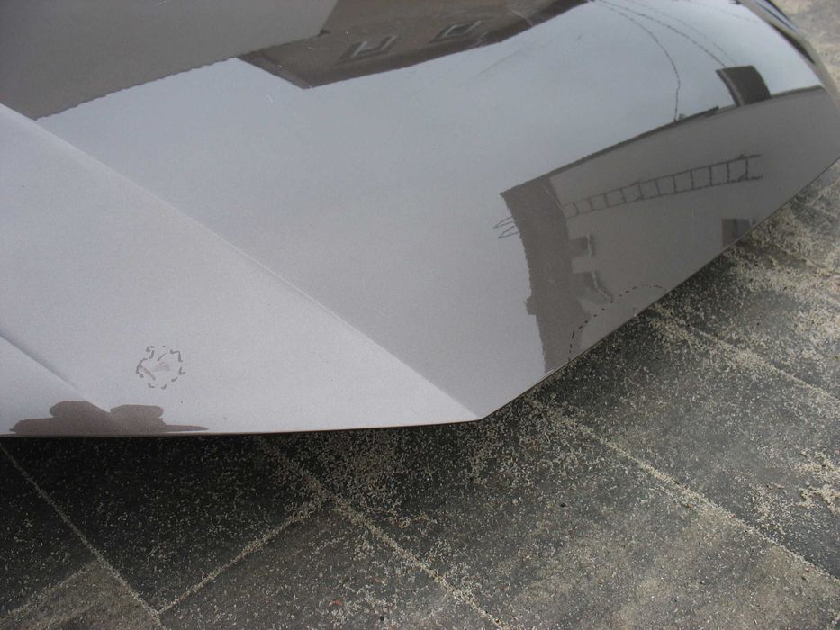Audi A4 B9 maska pokrywa silnika Opis