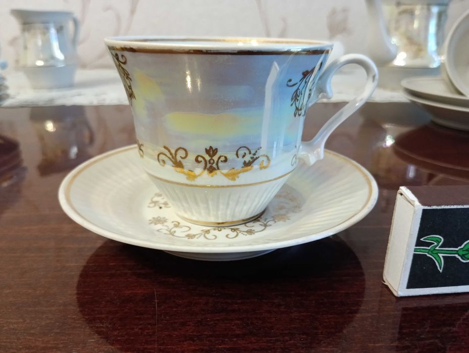 Красивый перламутровый сервиз в восточном стиле, 6 персон, 14 предмет