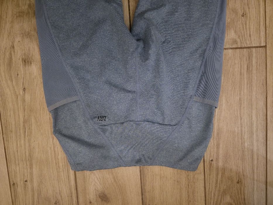 Legginsy Gymshark M