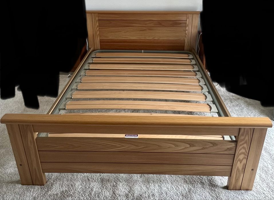 Estrutura de cama e estrado