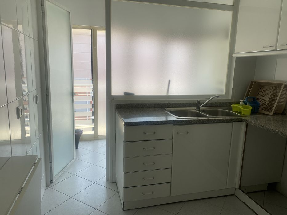 Alugo T2+1 Guimarães