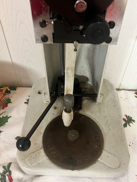 Máquina gravar alianças e aneis