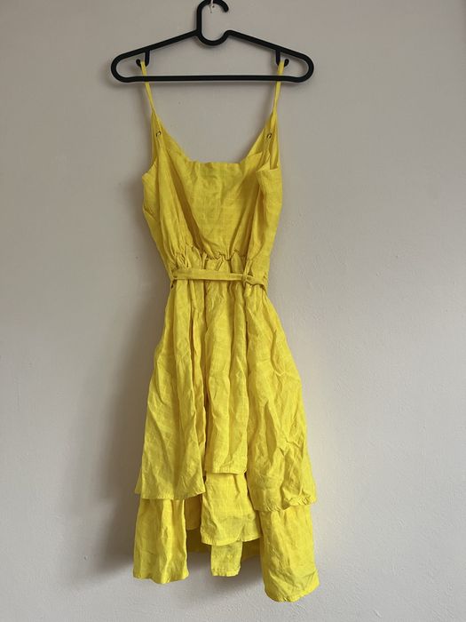 Żółta sukienka Mohito