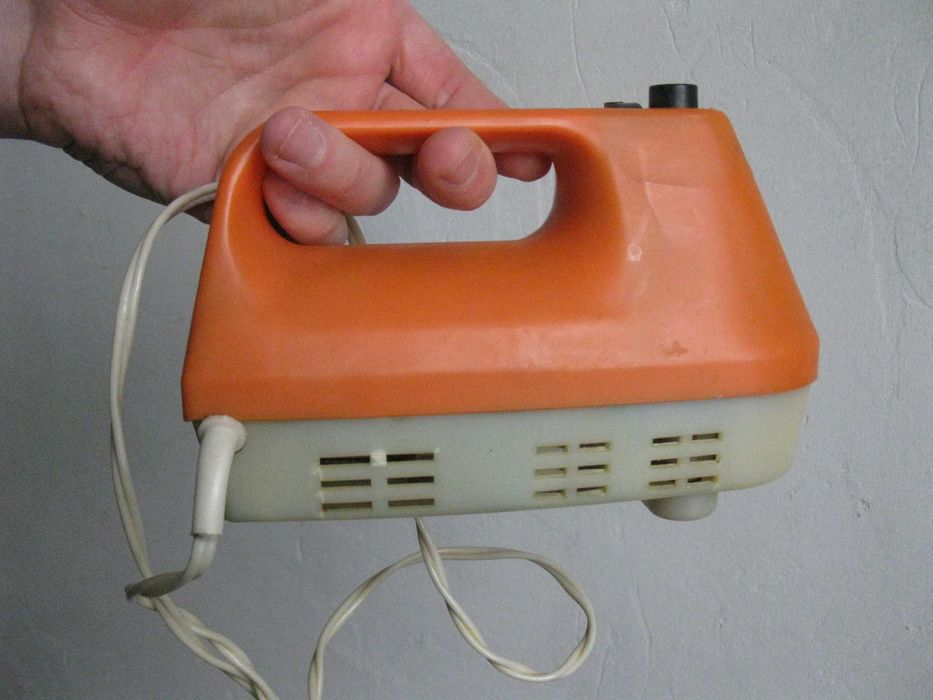 Электровзбивалка  Элита ВР-201