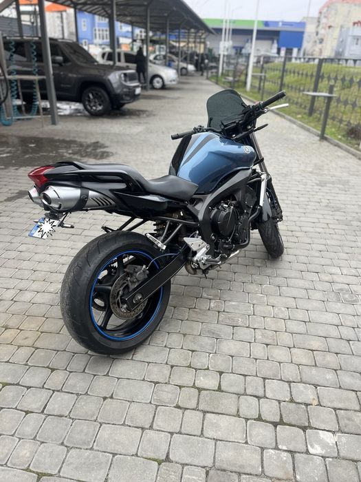Мотоцикл ямаха фз 6 файзер нейкед стріт yamaha
