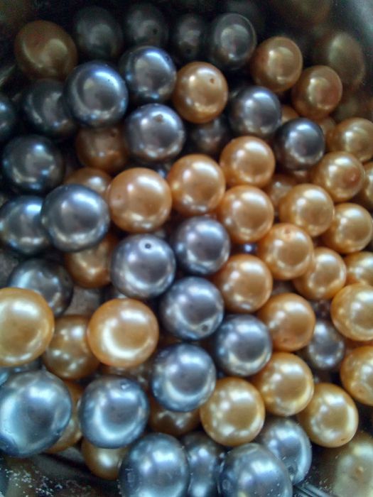 бусы серебристые и золотистые для pop it