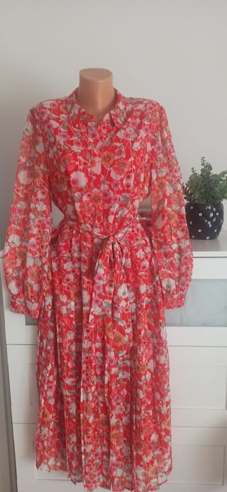 Sukienka w kwiaty. 2XL