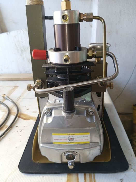 Воздушный компрессор