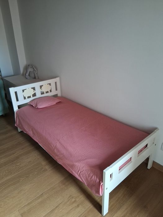 Cama de criança Ikea