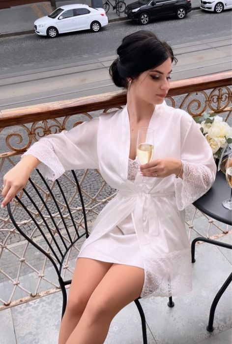 білий халат/для нареченої